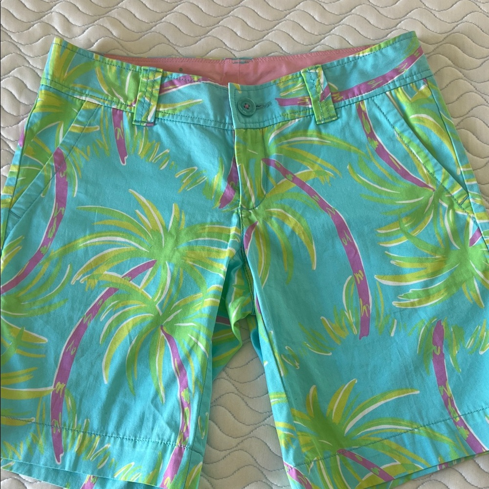 Lilly Pulitzer Aqua and Pink Palm Print Shorts,
Resort Bermuda